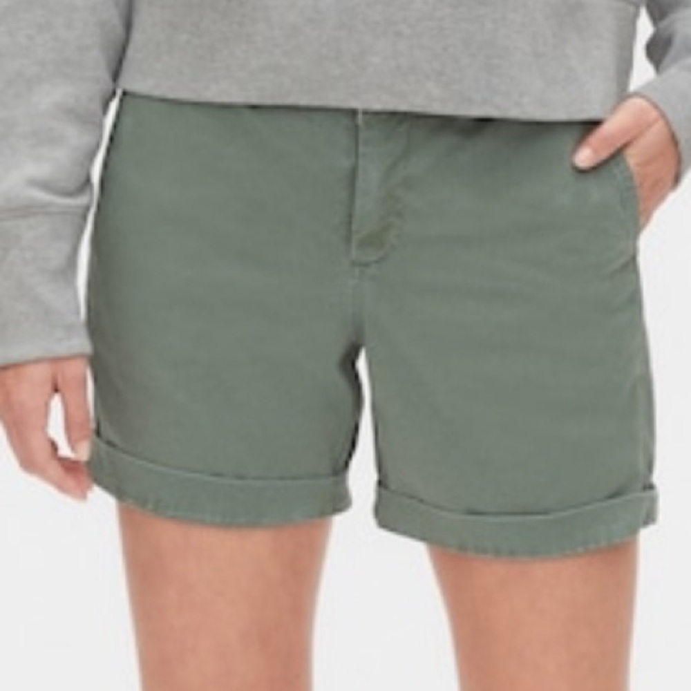 Gap Girlfriend 5” Shorts